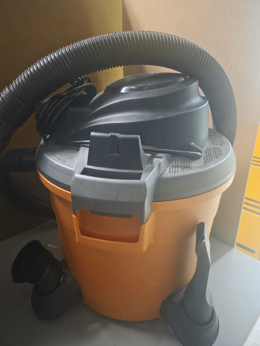RIDGID Portable Wet/Dry Shop Vacuum
