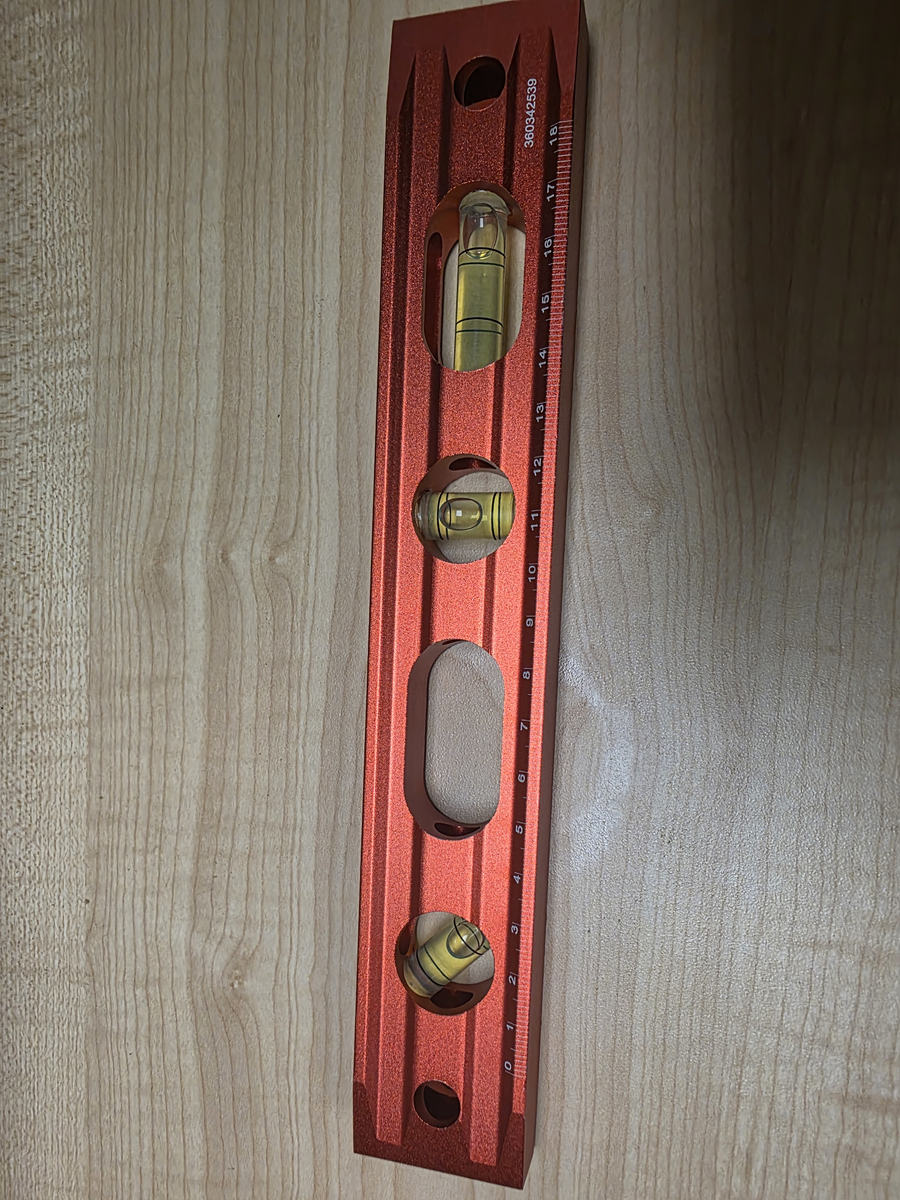 Pittsburgh 9" Solid Aluminum Level